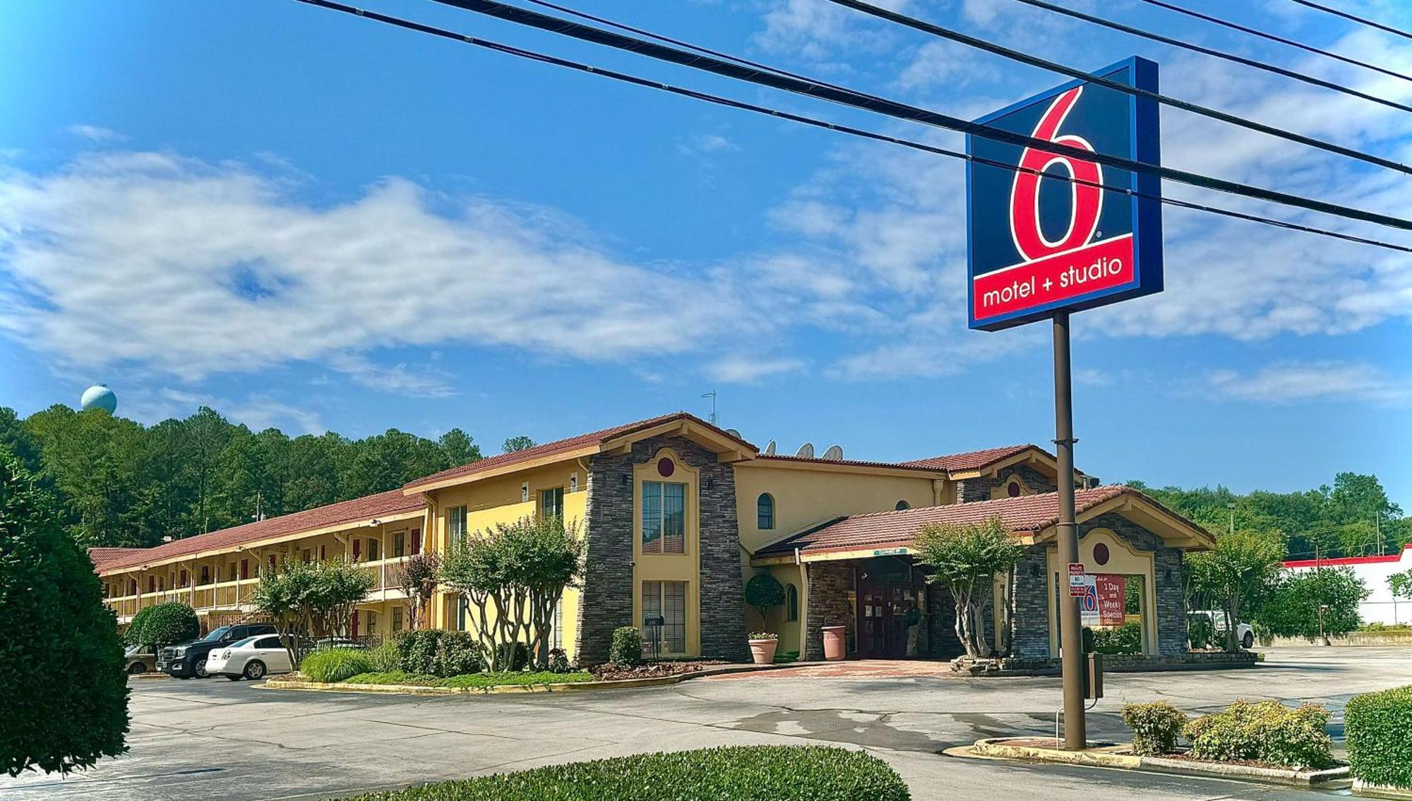 Motel 6 Huntsville Al University Dr. Extérieur photo